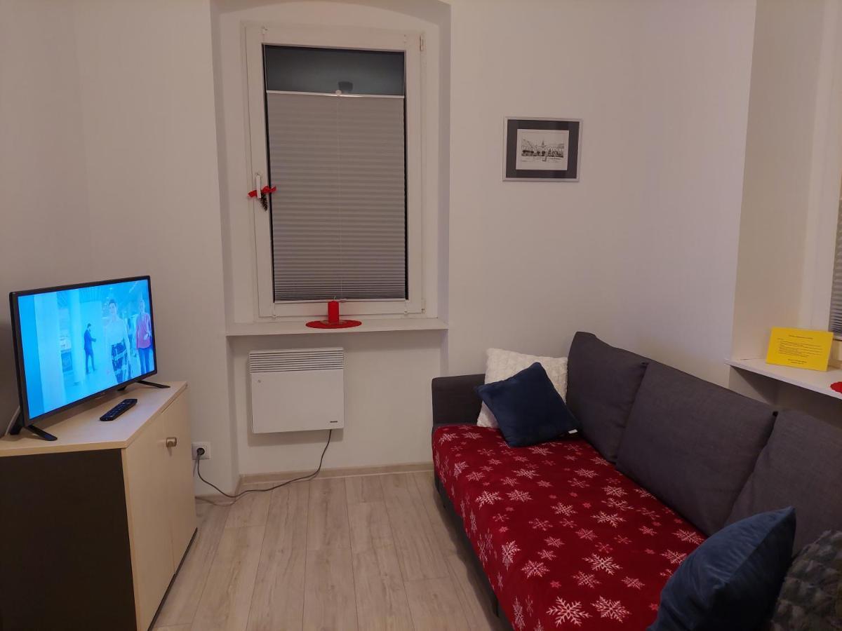 Appartamento Apartament Jedlinka Jedlina-Zdroj Esterno foto